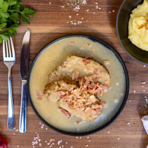 Faschierter Braten in Speckrahmsauce